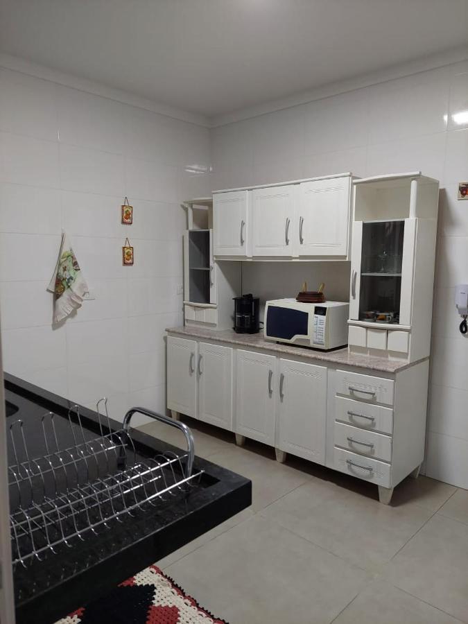 Otimo Apartamento Sobreloja Com Wifi E Estacionamento Incluso Maringá Eksteriør billede