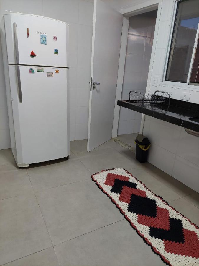 Otimo Apartamento Sobreloja Com Wifi E Estacionamento Incluso Maringá Eksteriør billede